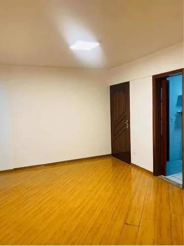 Apartamento à venda com 2 quartos, 74m² - Foto 4