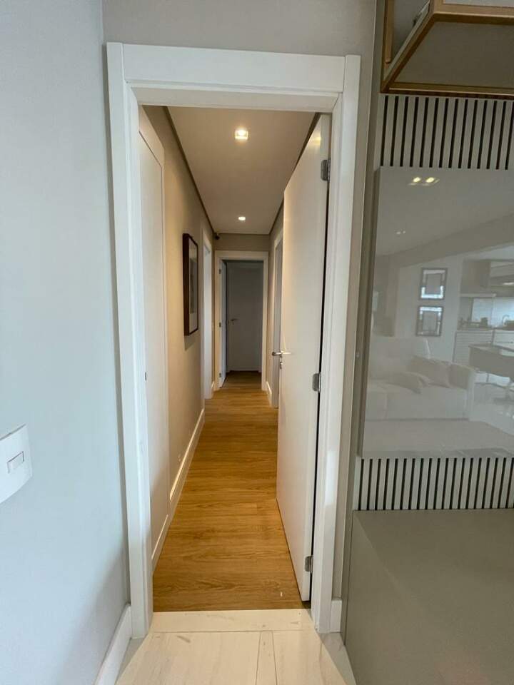 Apartamento à venda com 3 quartos, 137m² - Foto 16