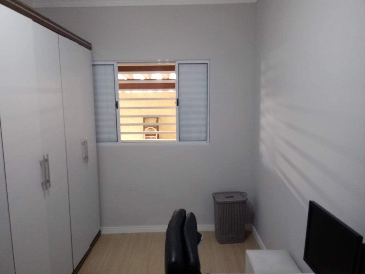 Casa à venda com 3 quartos, 198m² - Foto 12