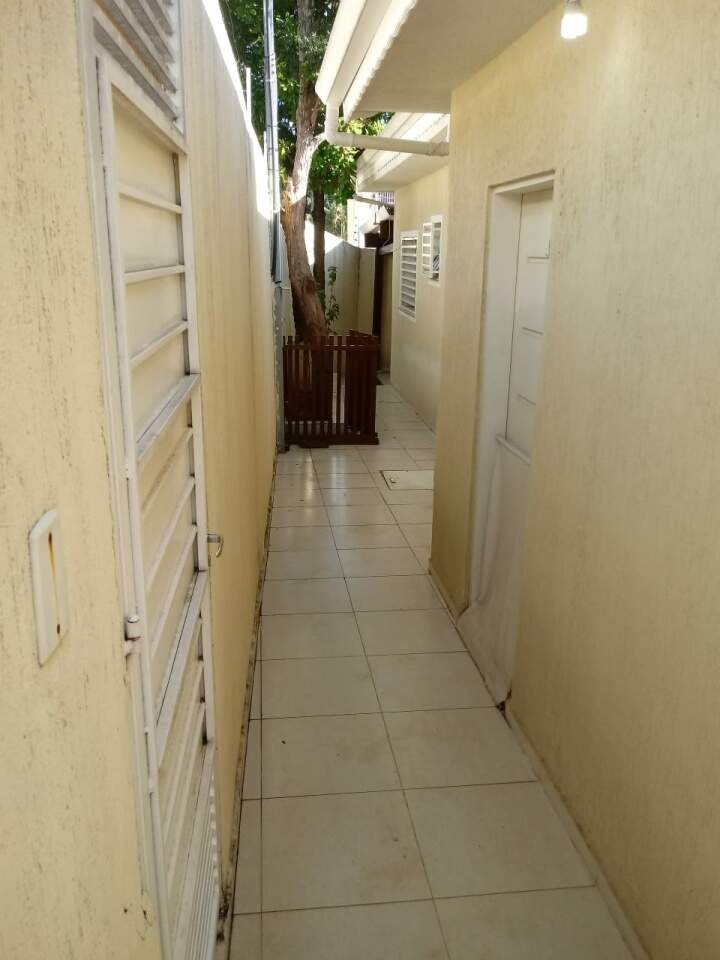 Casa à venda com 3 quartos, 198m² - Foto 13