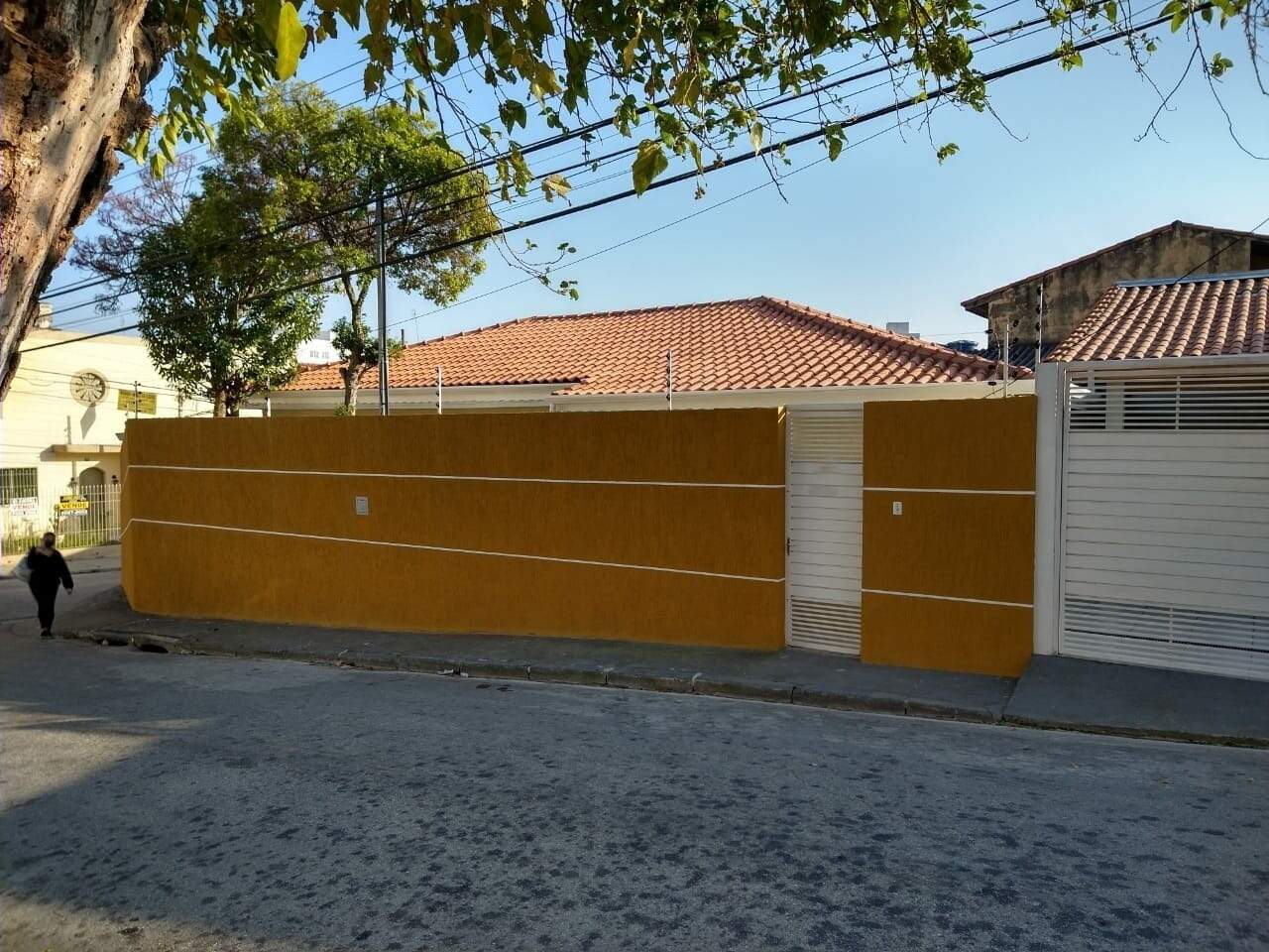 Casa à venda com 3 quartos, 198m² - Foto 2