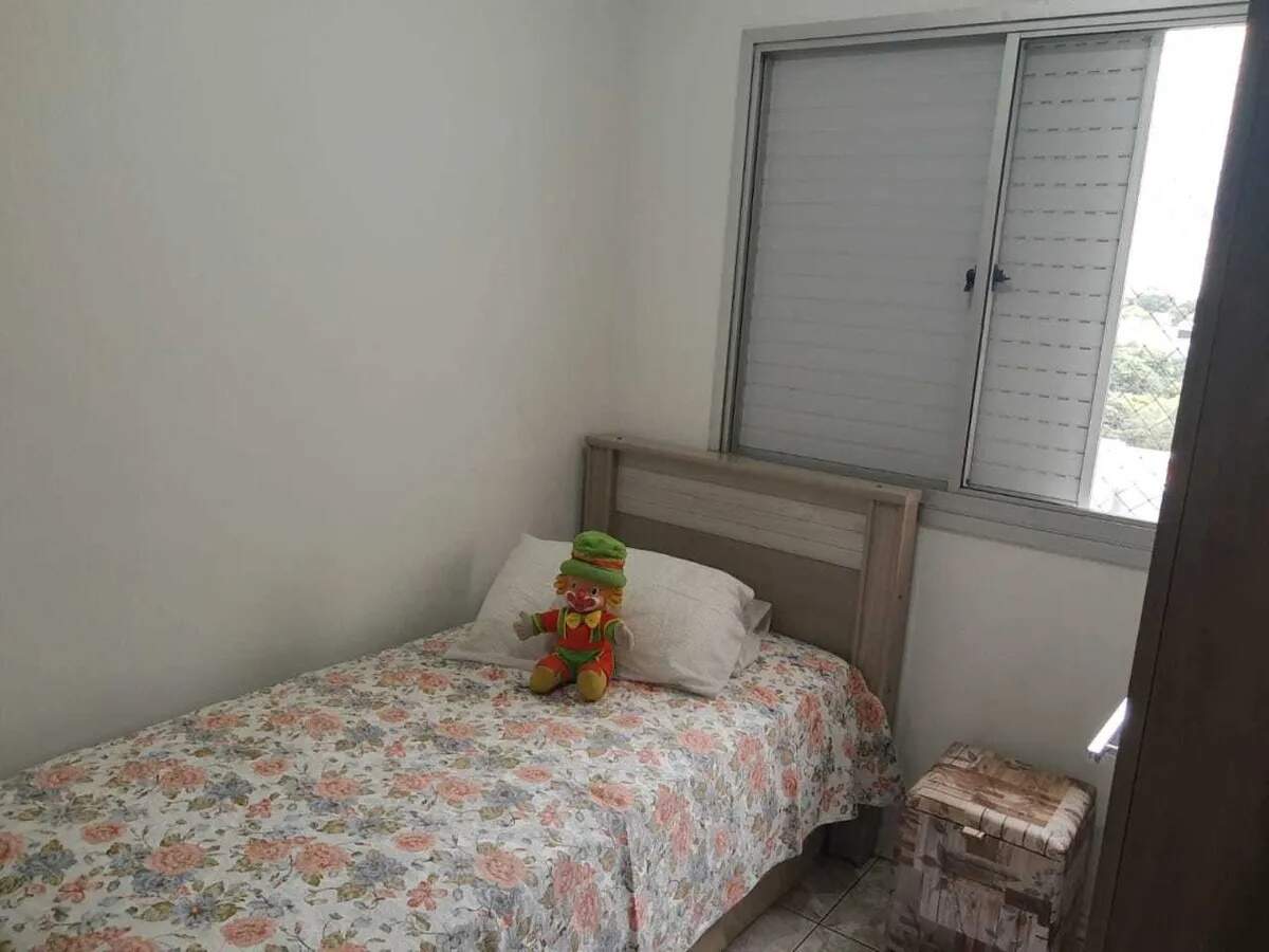 Apartamento à venda com 2 quartos, 49m² - Foto 15