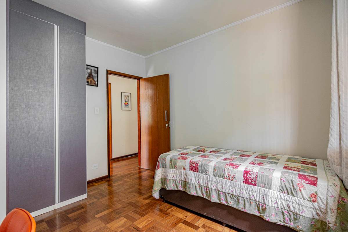 Casa à venda com 3 quartos, 200m² - Foto 13