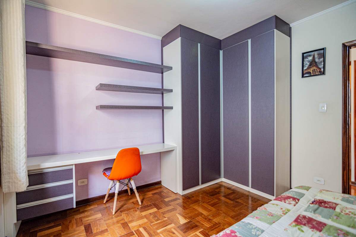 Casa à venda com 3 quartos, 200m² - Foto 14