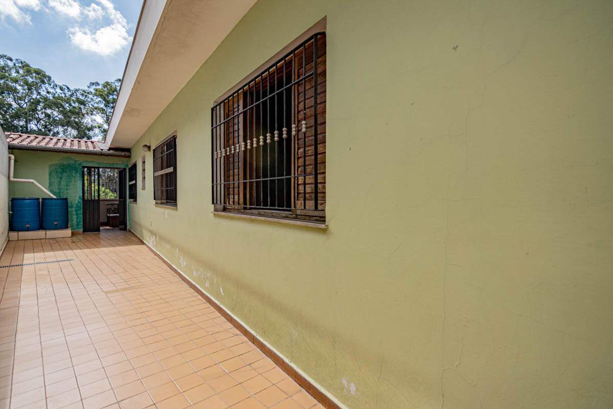 Casa à venda com 3 quartos, 200m² - Foto 43