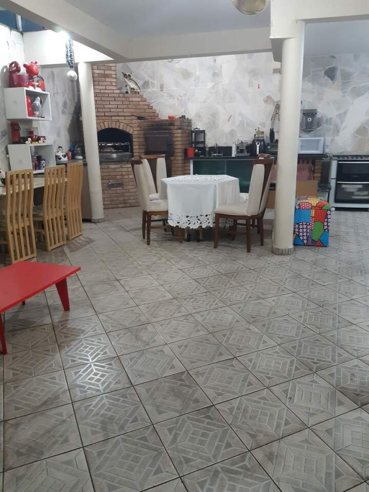 Casa à venda com 3 quartos, 260m² - Foto 27