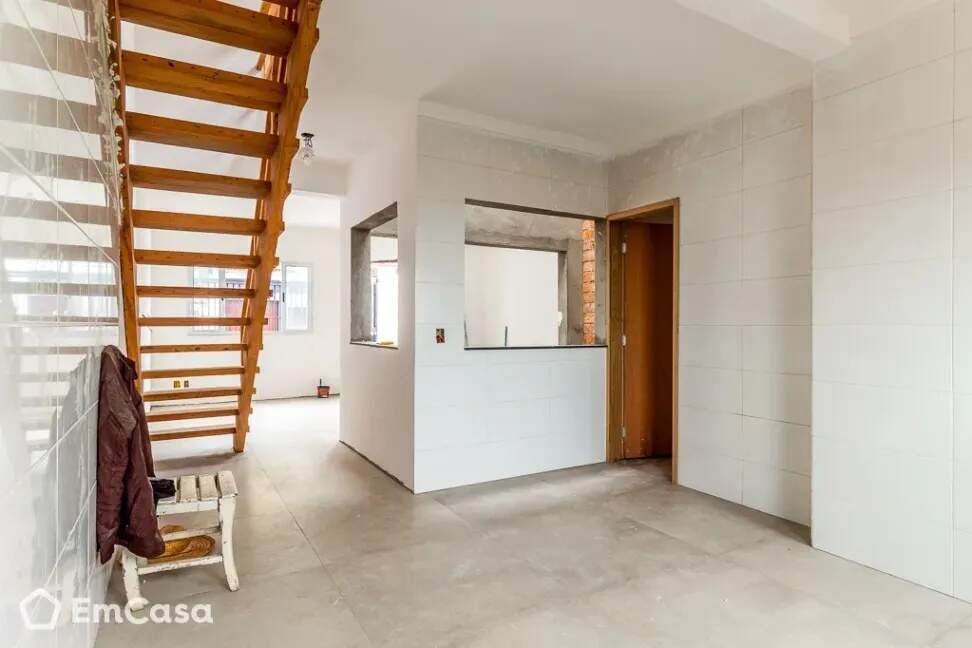 Sobrado à venda com 3 quartos, 220m² - Foto 1