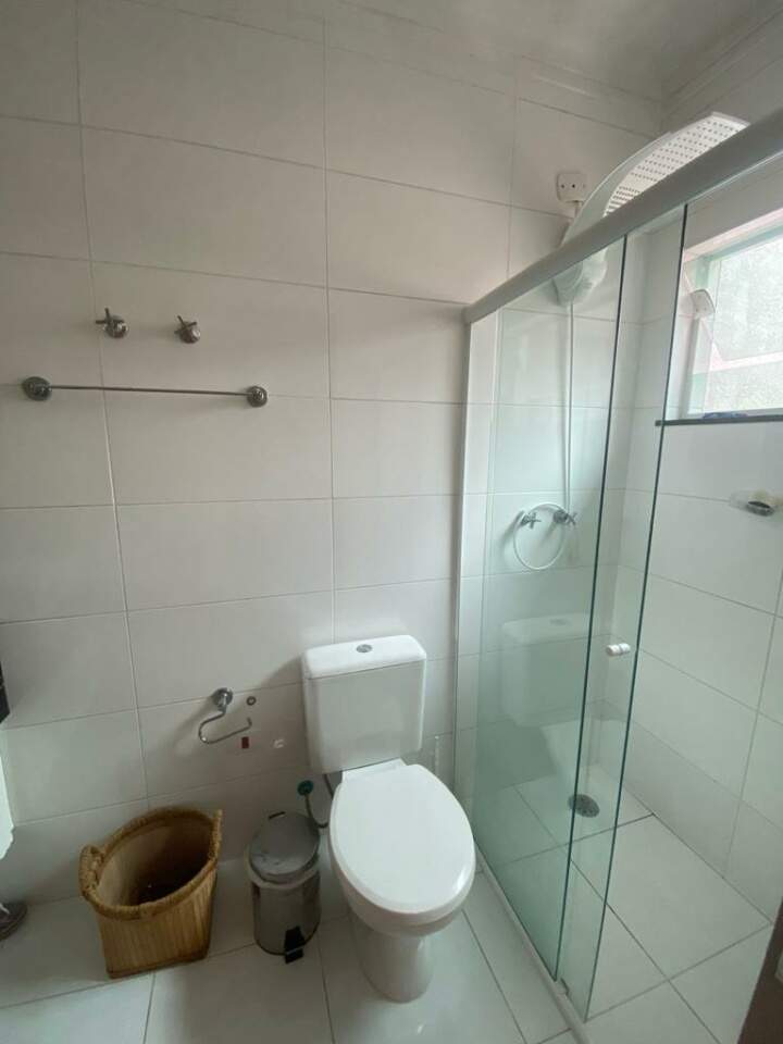 Casa à venda com 3 quartos, 200m² - Foto 20