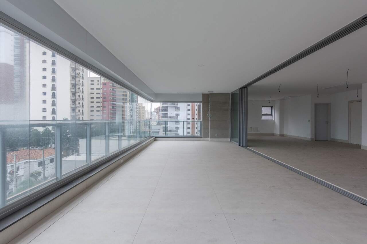 Apartamento à venda com 3 quartos, 374m² - Foto 1