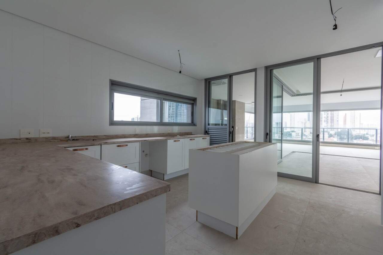 Apartamento à venda com 3 quartos, 374m² - Foto 17