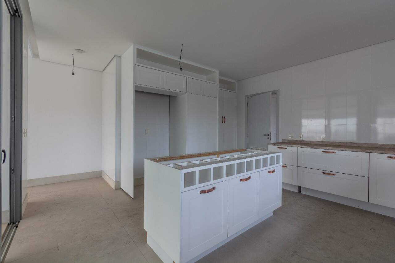 Apartamento à venda com 3 quartos, 374m² - Foto 18