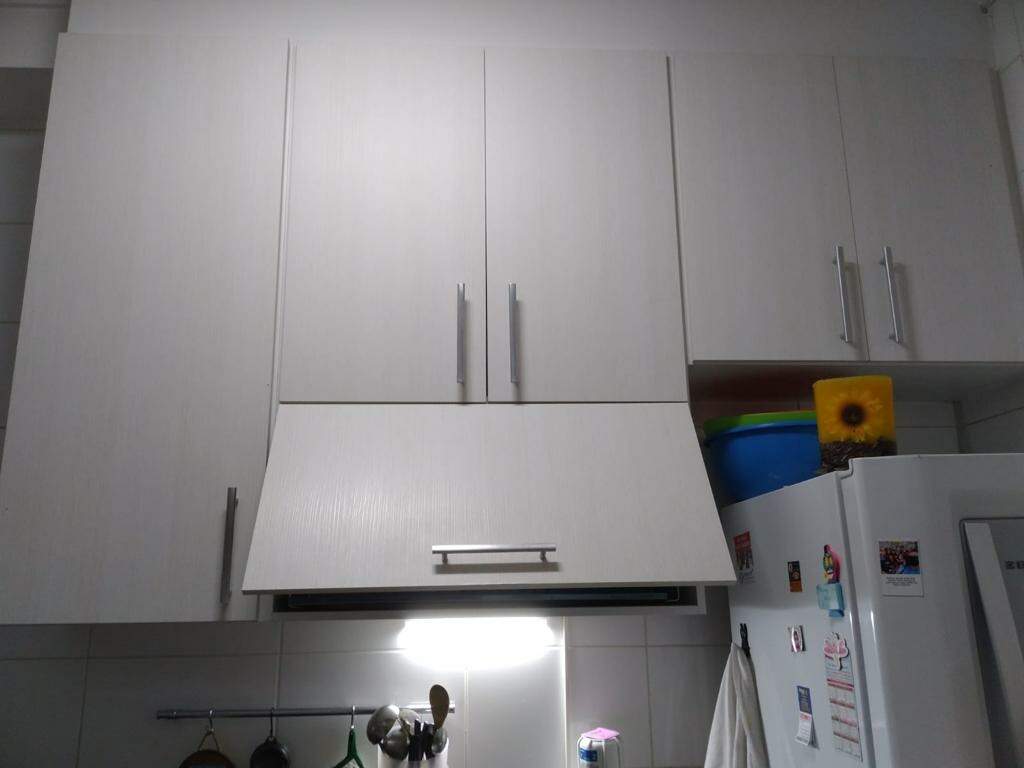 Apartamento à venda com 2 quartos, 76m² - Foto 2