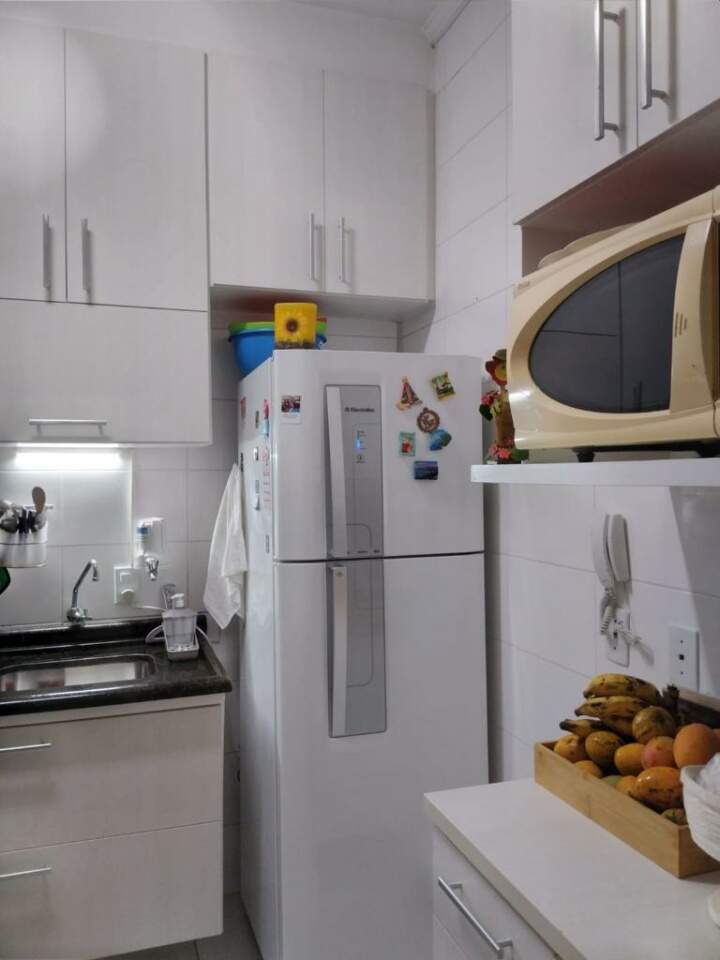 Apartamento à venda com 2 quartos, 76m² - Foto 1