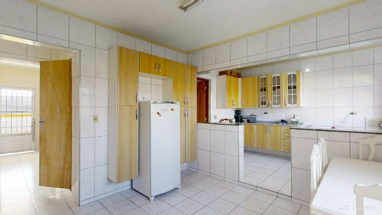 Sobrado à venda com 7 quartos, 123m² - Foto 23