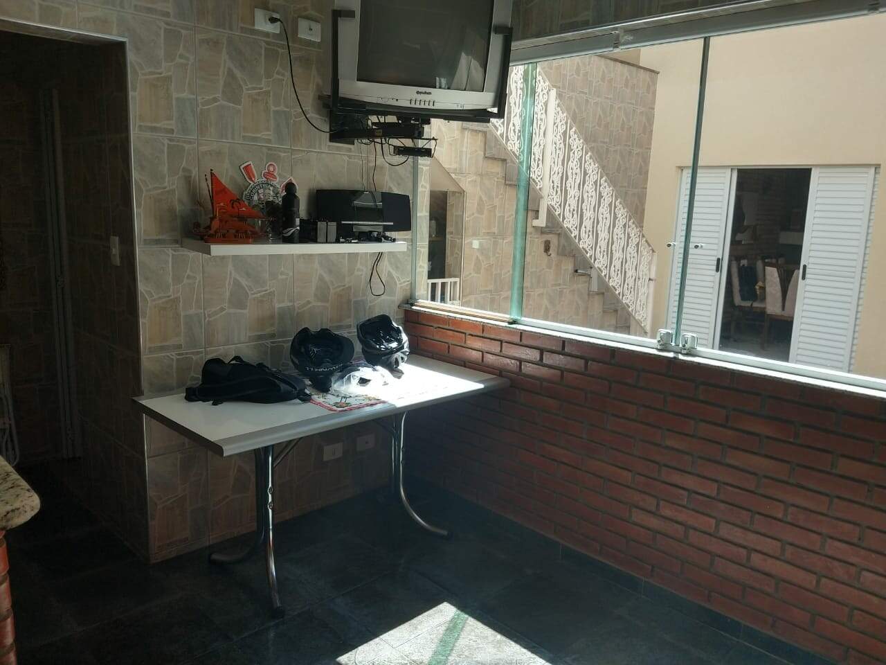 Sobrado à venda com 4 quartos, 300m² - Foto 27