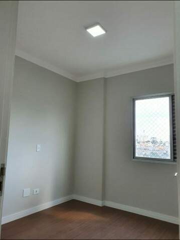 Apartamento à venda com 3 quartos, 66m² - Foto 11