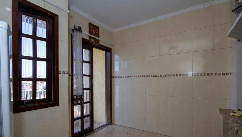 Sobrado à venda com 4 quartos, 175m² - Foto 3