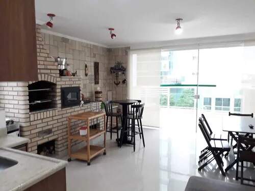 Sobrado à venda com 3 quartos, 200m² - Foto 4