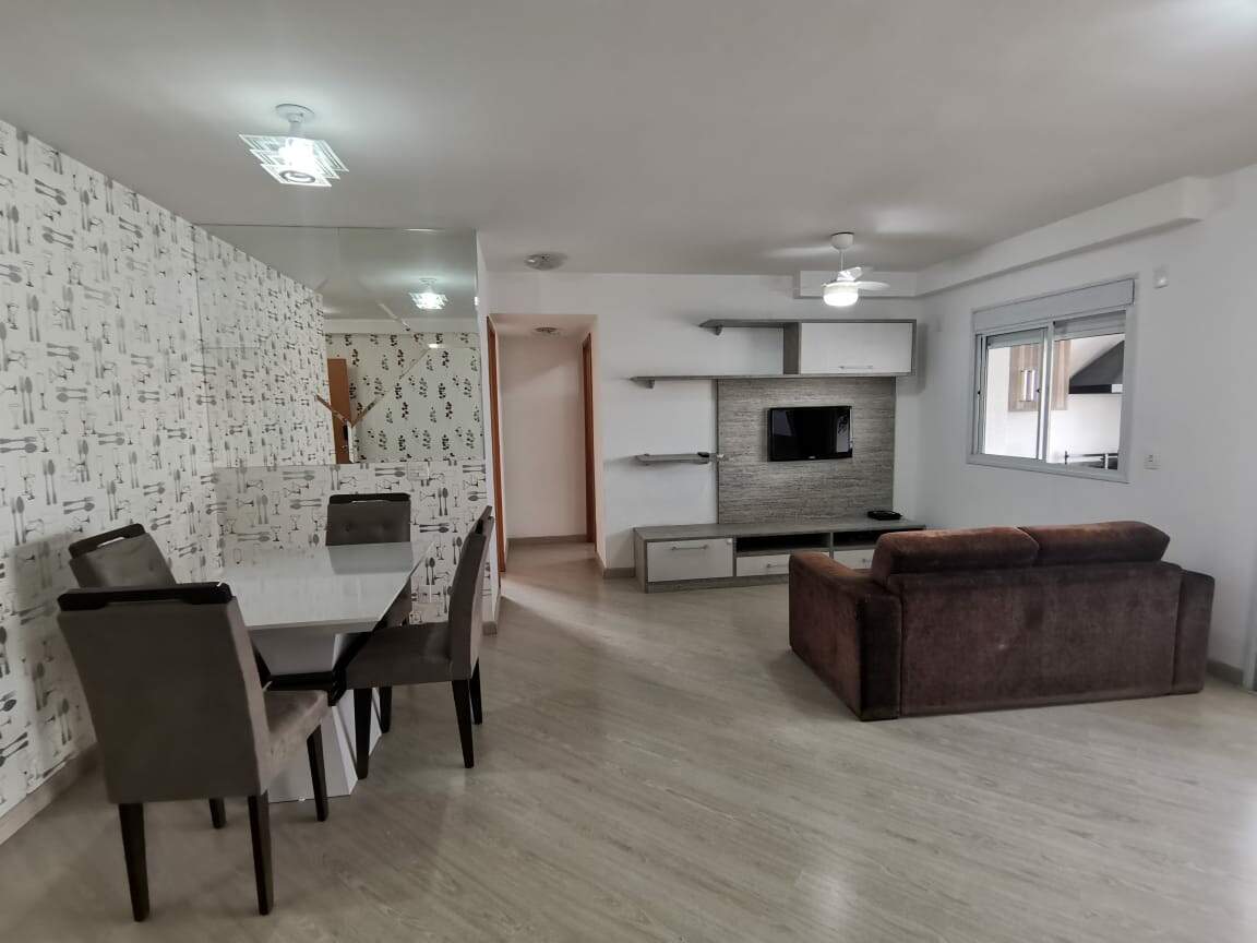 Apartamento à venda com 2 quartos, 95m² - Foto 2