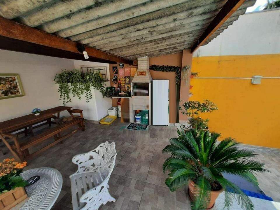 Casa à venda com 4 quartos, 275m² - Foto 20