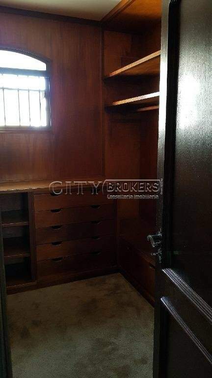 Apartamento à venda com 3 quartos, 248m² - Foto 2