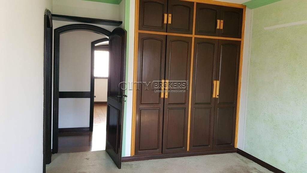 Apartamento à venda com 3 quartos, 248m² - Foto 10