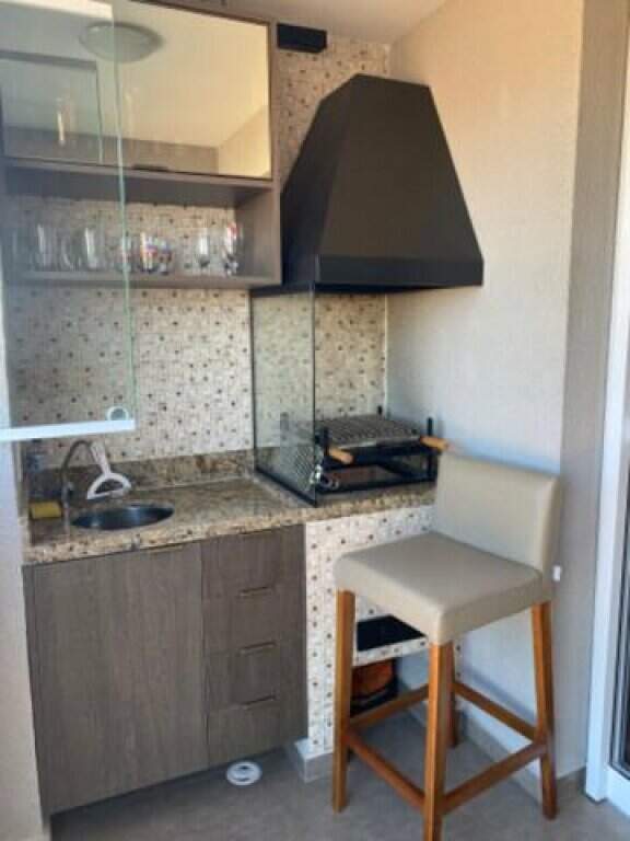 Apartamento à venda com 2 quartos, 73m² - Foto 1