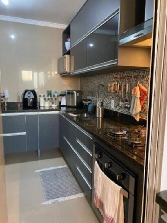 Apartamento à venda com 2 quartos, 73m² - Foto 4