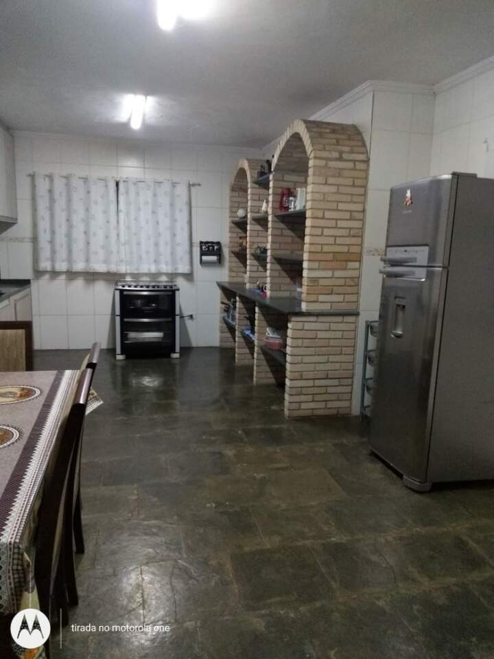 Fazenda à venda com 2 quartos, 180m² - Foto 24