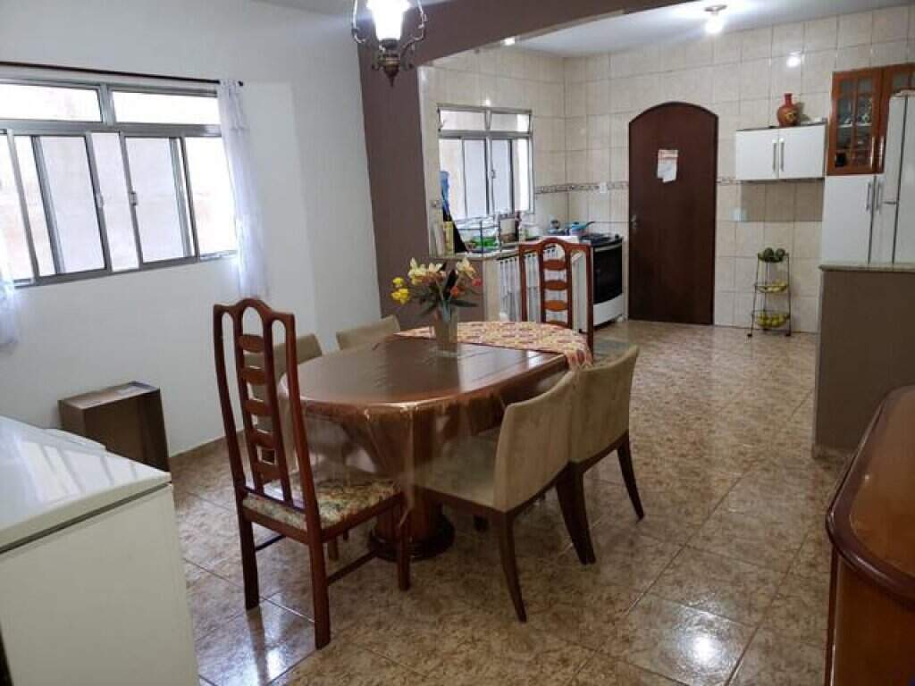 Sobrado à venda com 4 quartos, 240m² - Foto 15