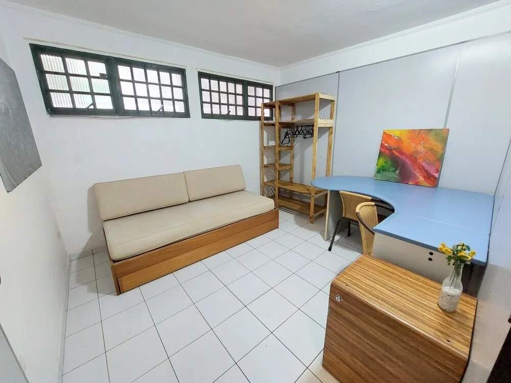 Casa à venda com 6 quartos, 250m² - Foto 11