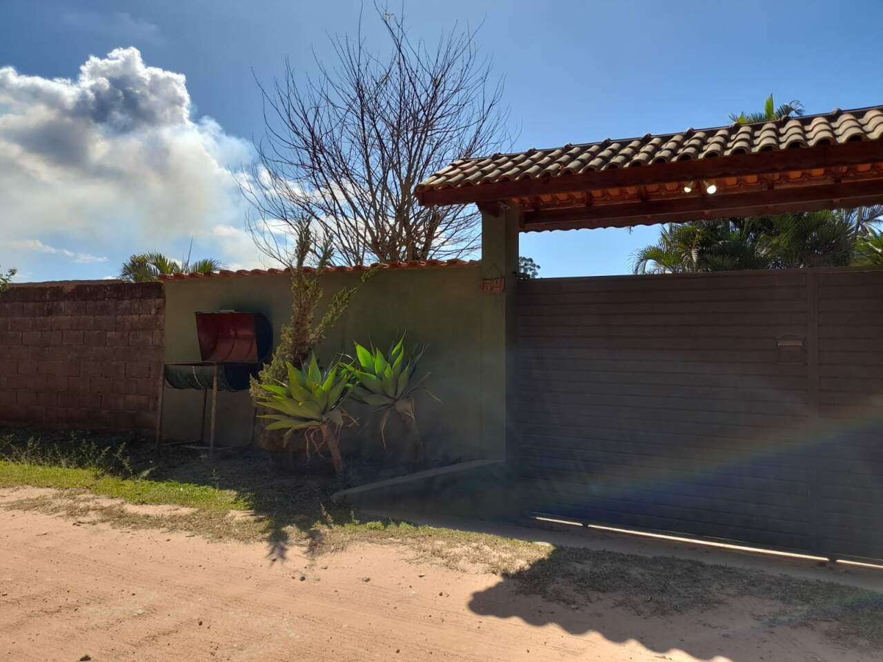 Chácara à venda com 8 quartos, 600m² - Foto 4