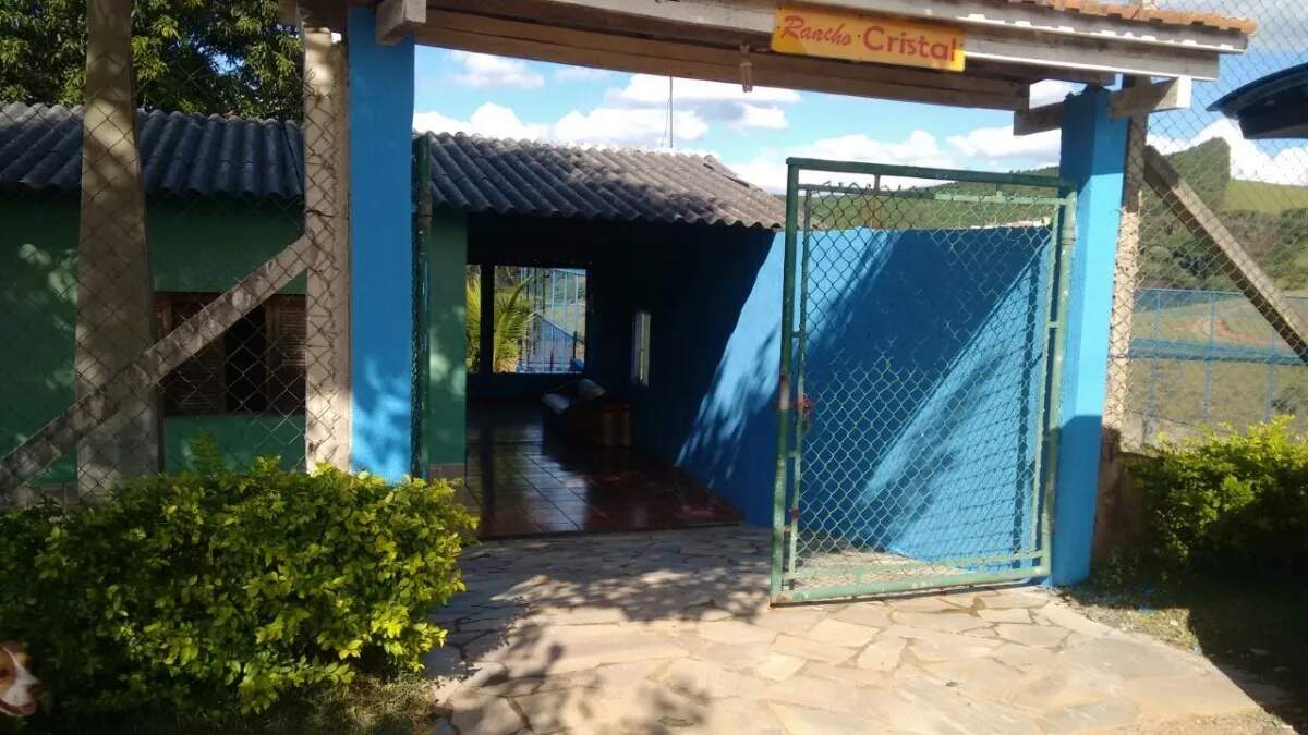 Fazenda à venda com 3 quartos, 190m² - Foto 13