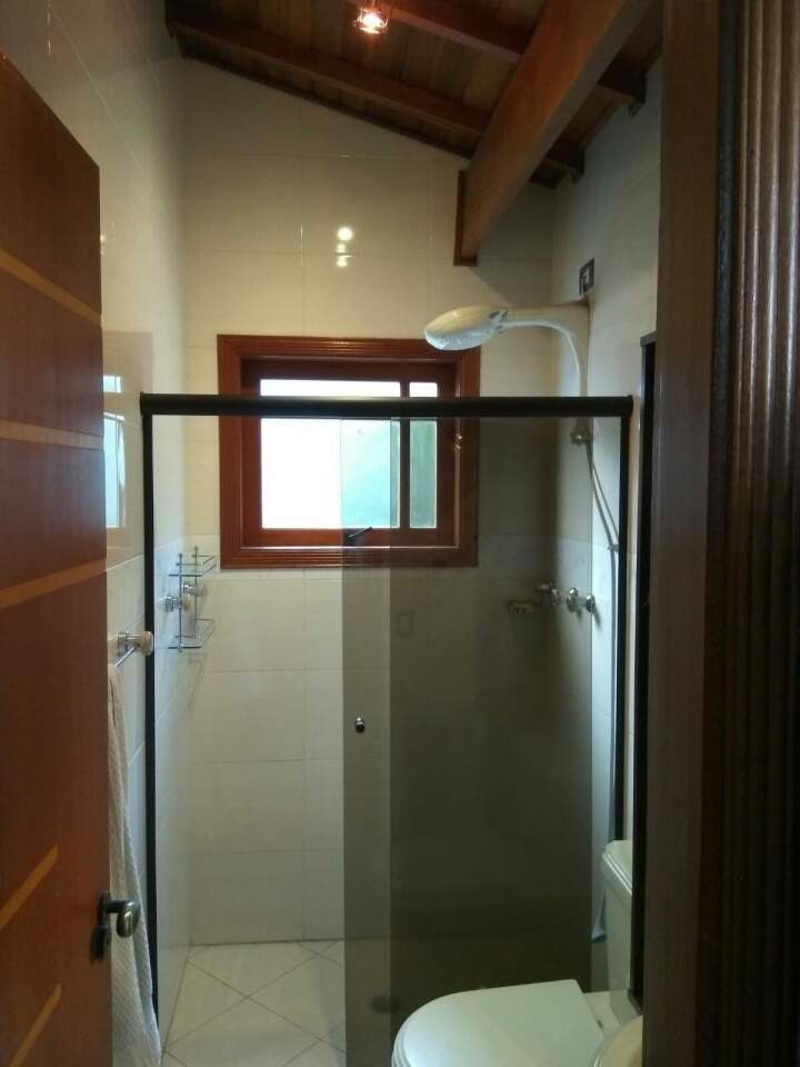 Casa à venda com 4 quartos, 205m² - Foto 8