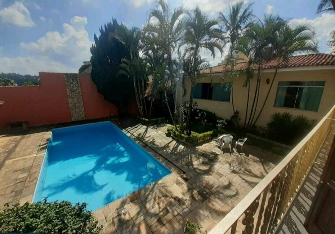 Casa à venda com 4 quartos, 376m² - Foto 24