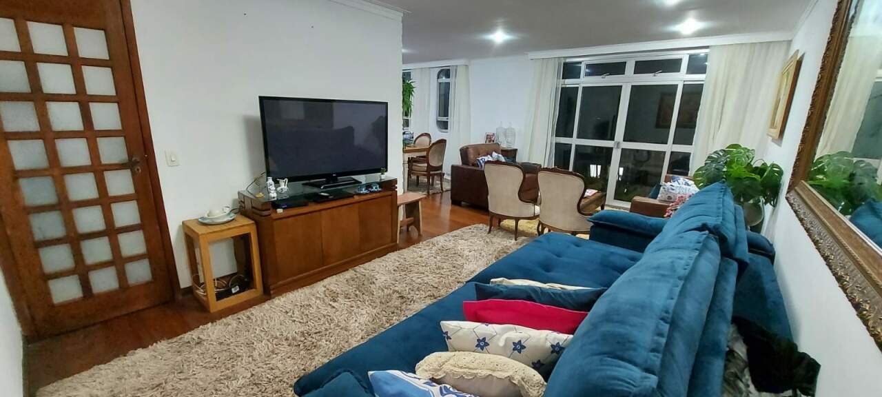 Apartamento à venda com 3 quartos, 159m² - Foto 1