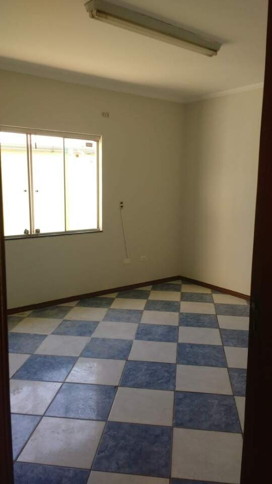 Casa à venda com 4 quartos, 500m² - Foto 27