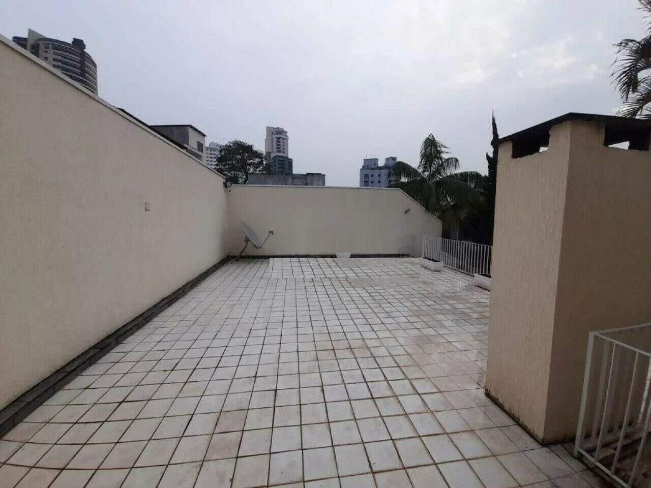 Sobrado à venda com 3 quartos, 250m² - Foto 9