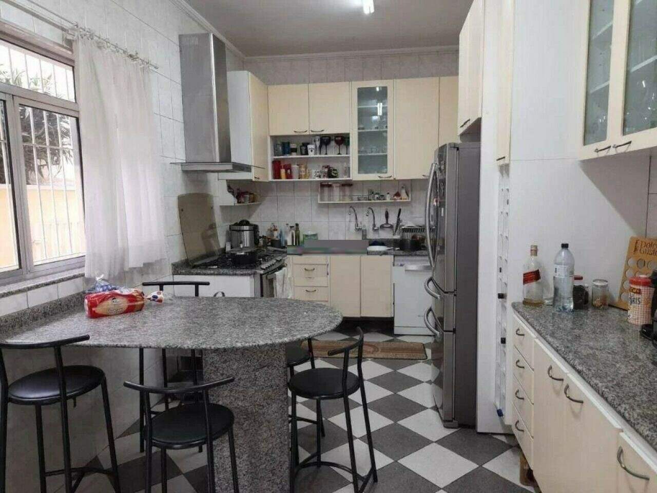 Sobrado à venda com 3 quartos, 250m² - Foto 21