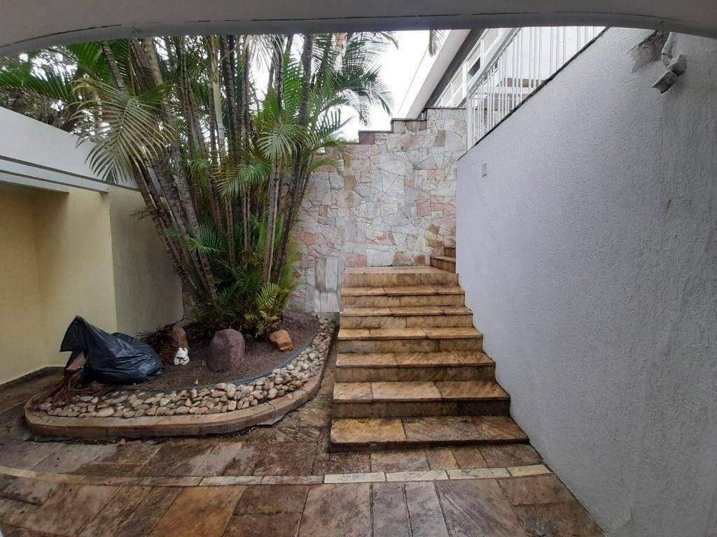 Sobrado à venda com 3 quartos, 250m² - Foto 11