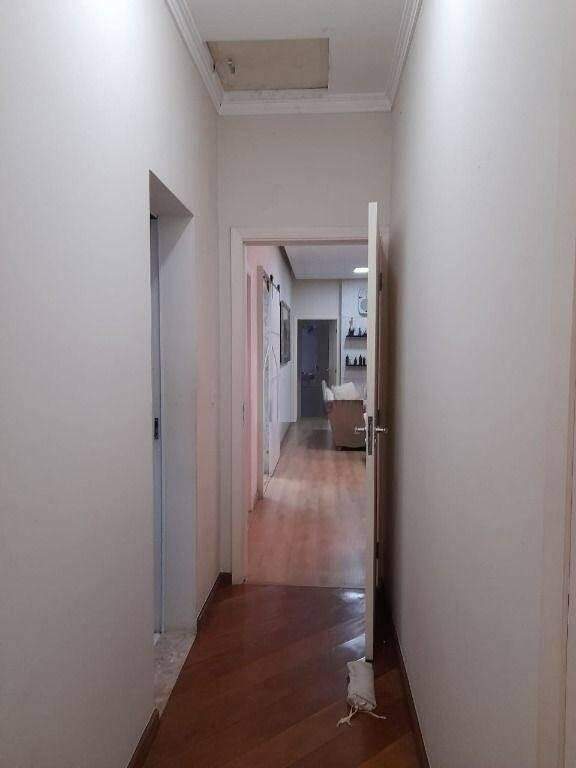 Sobrado à venda com 3 quartos, 250m² - Foto 30