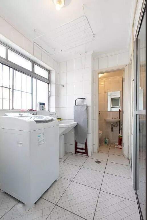 Apartamento à venda com 3 quartos, 130m² - Foto 8