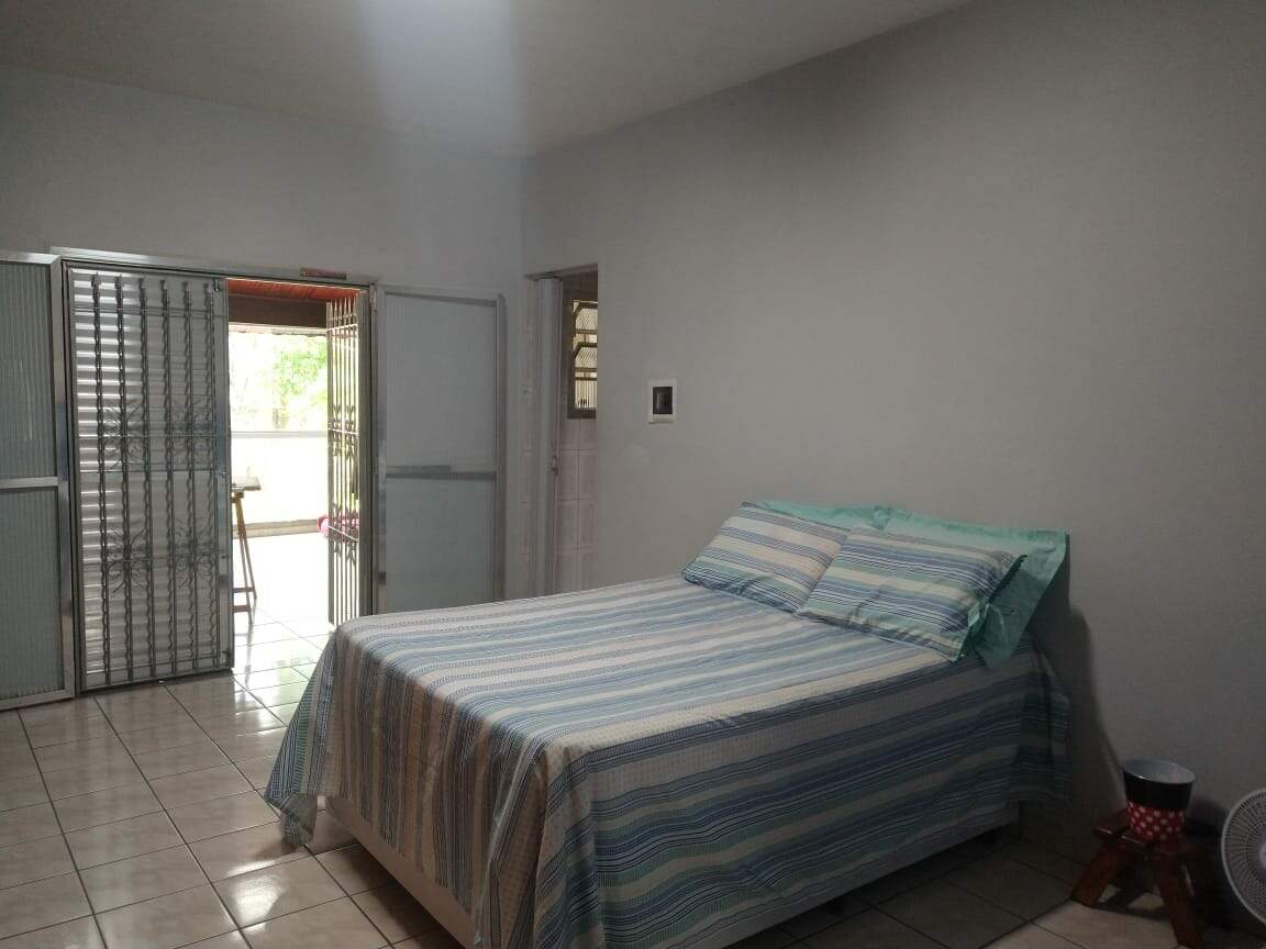 Sobrado à venda com 3 quartos, 200m² - Foto 17