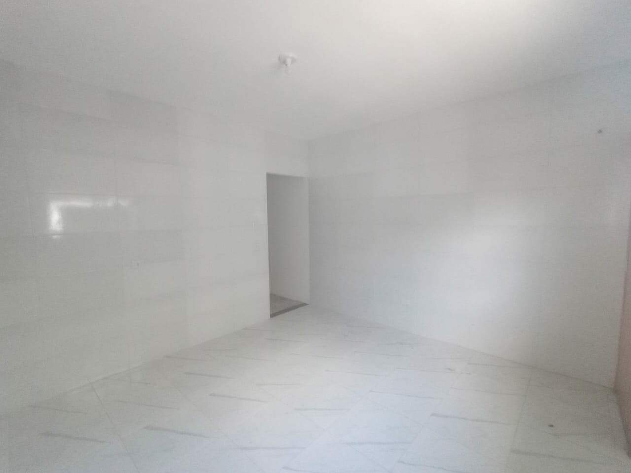 Casa à venda com 3 quartos, 140m² - Foto 2