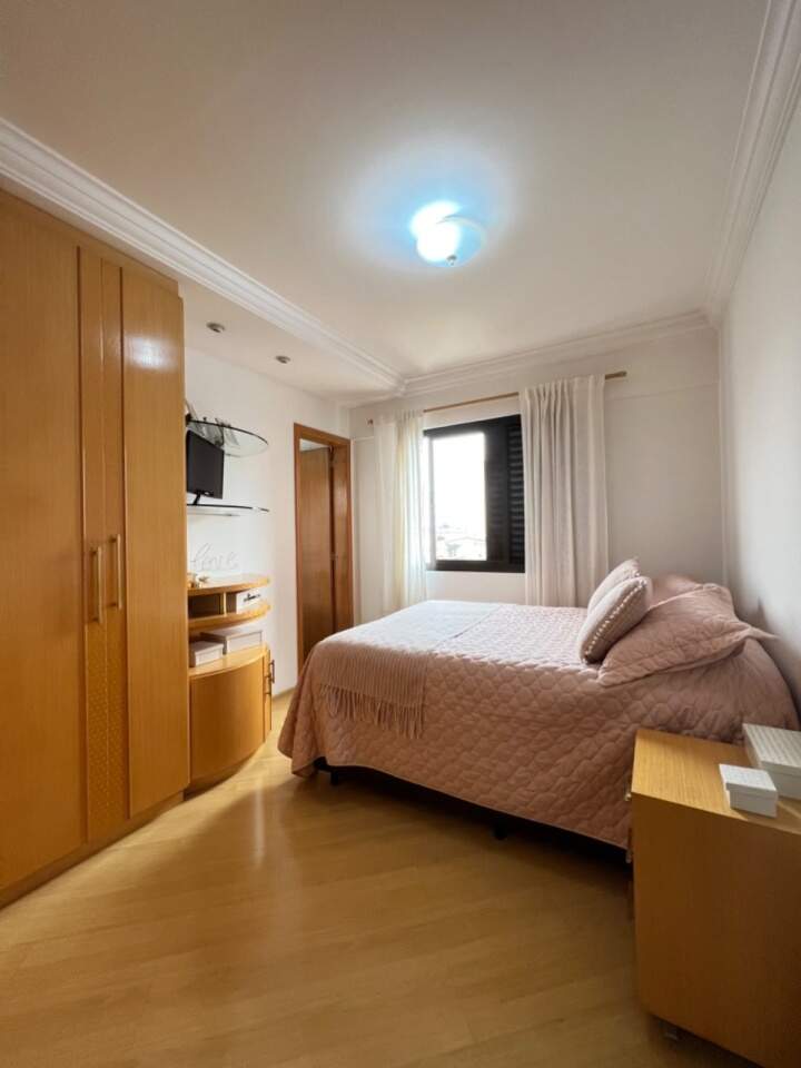 Apartamento à venda com 3 quartos, 136m² - Foto 32