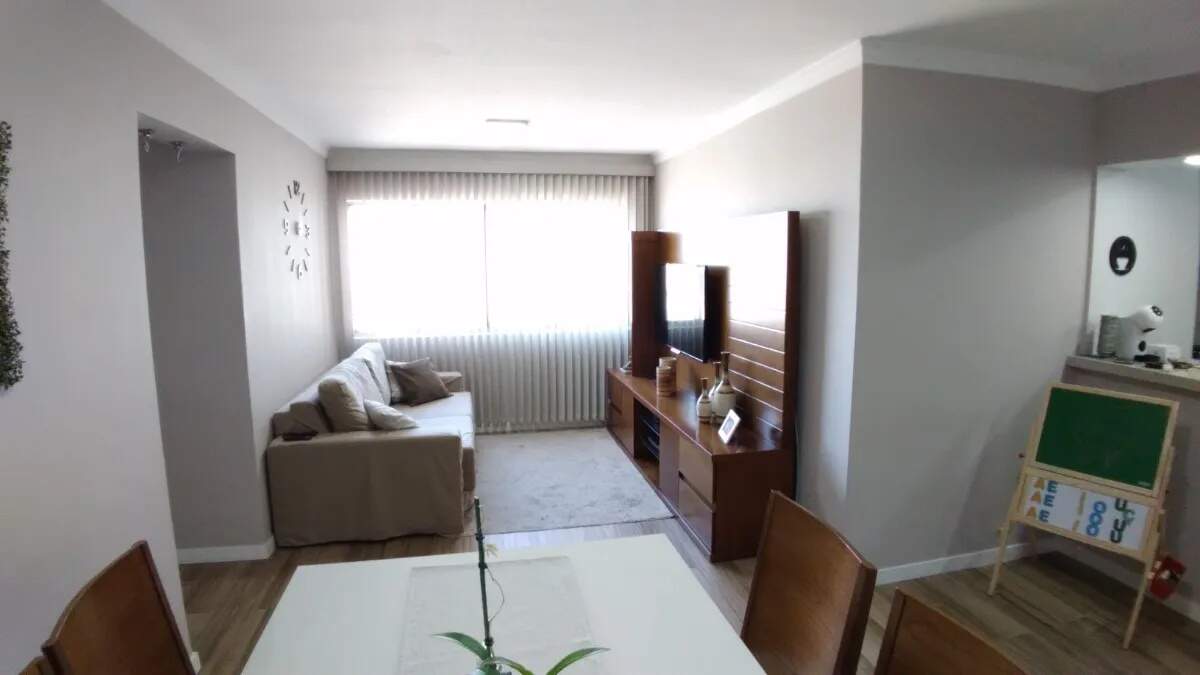 Apartamento à venda com 2 quartos, 84m² - Foto 3