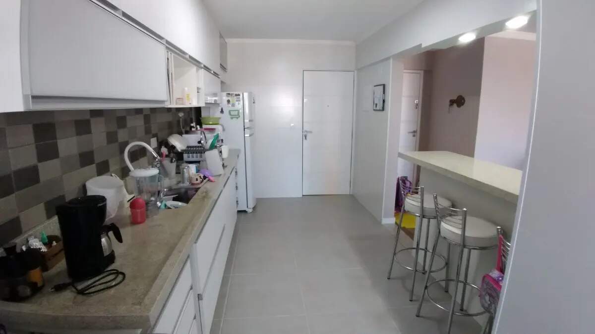 Apartamento à venda com 2 quartos, 84m² - Foto 17