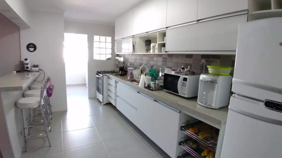 Apartamento à venda com 2 quartos, 84m² - Foto 20