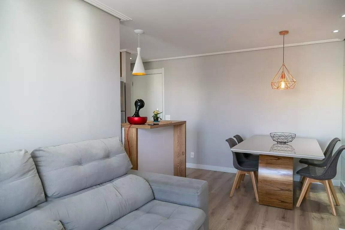 Apartamento à venda com 2 quartos, 62m² - Foto 2