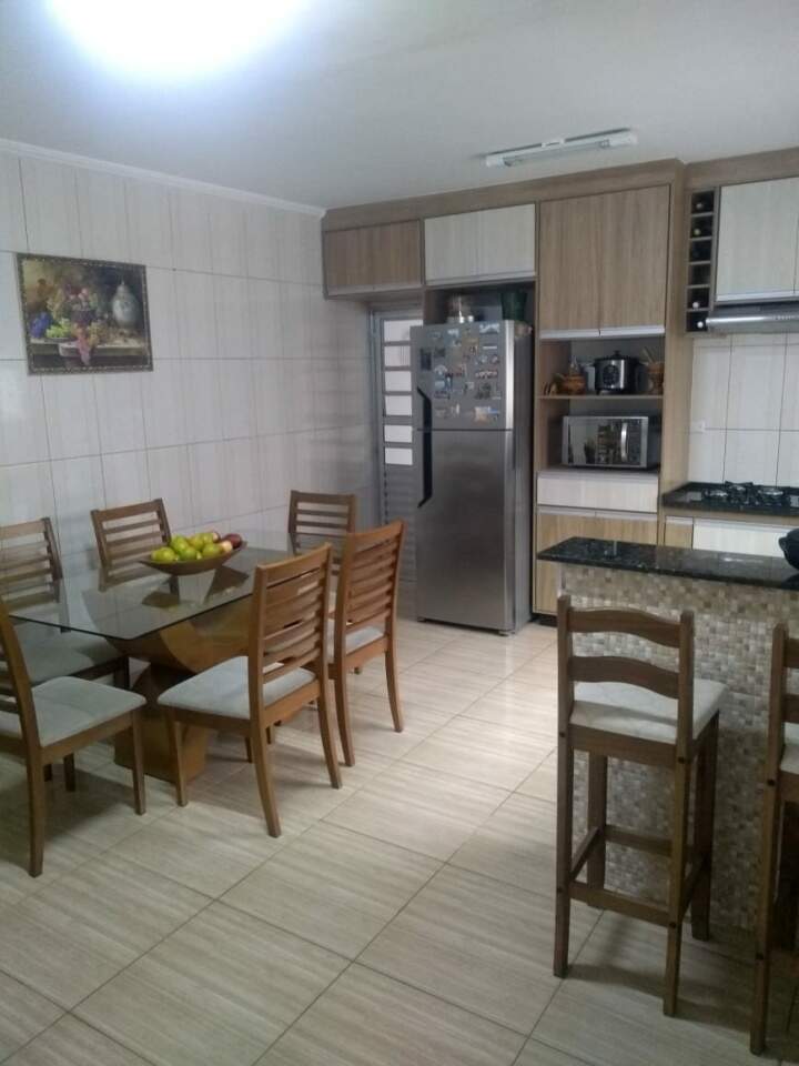 Casa à venda com 3 quartos, 65m² - Foto 9